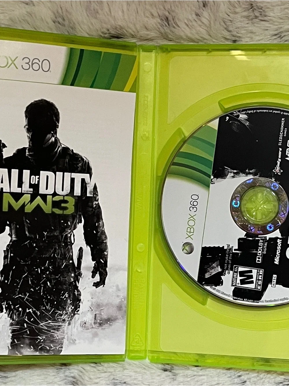 Microsoft Xbox 360 Call of Duty MW3 White & Green Cover Art